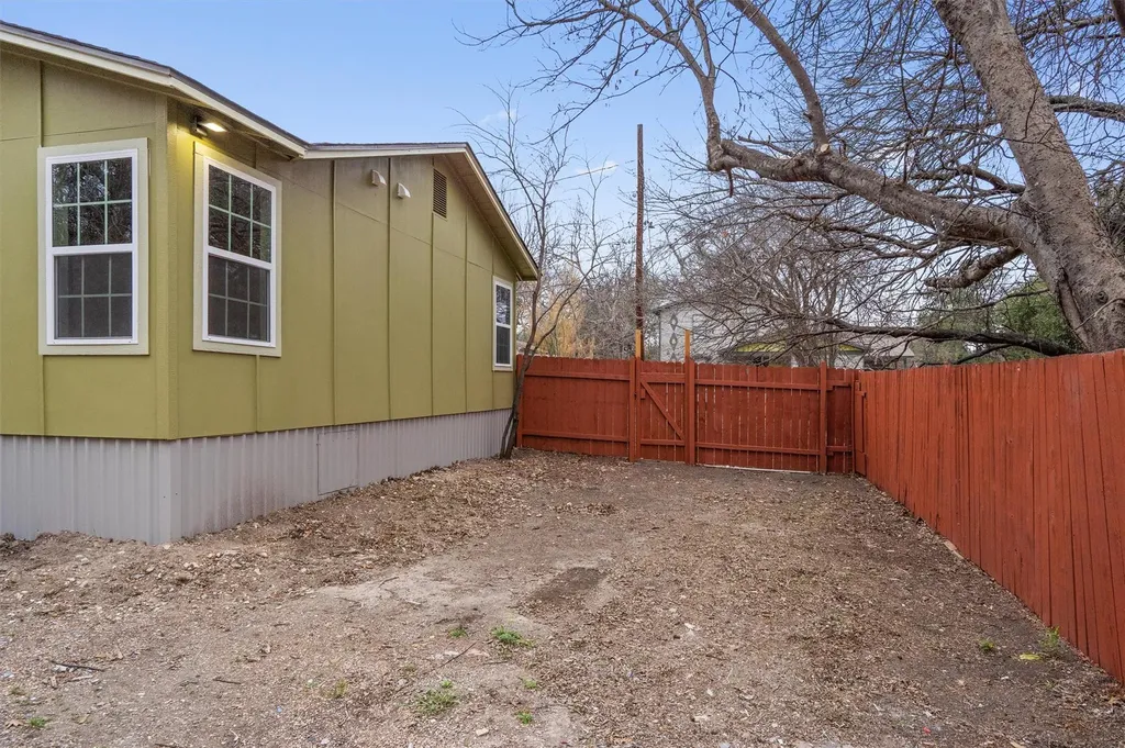 8801 Little Walnut Drive Austin TX 78753