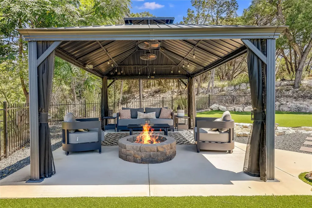 20702 Post Oak Drive Lago Vista TX 78645