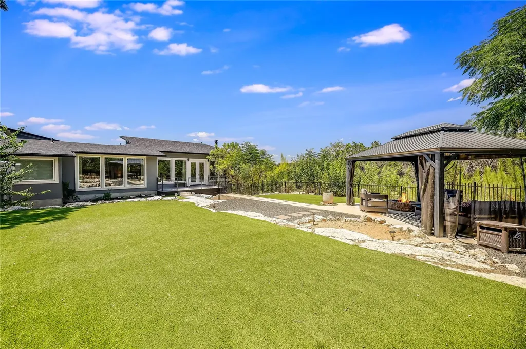 20702 Post Oak Drive Lago Vista TX 78645
