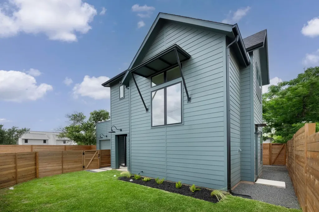 2105 Sl Davis Avenue #2 Austin TX 78702