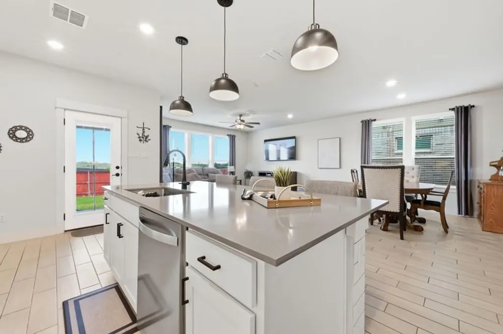 425 Purple Heart Drive Buda TX 78610