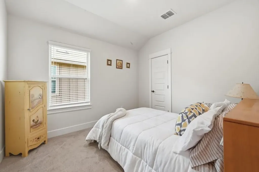 425 Purple Heart Drive Buda TX 78610