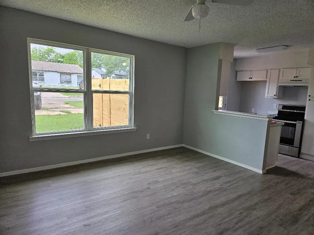 516 Lenora Drive Taylor TX 76574