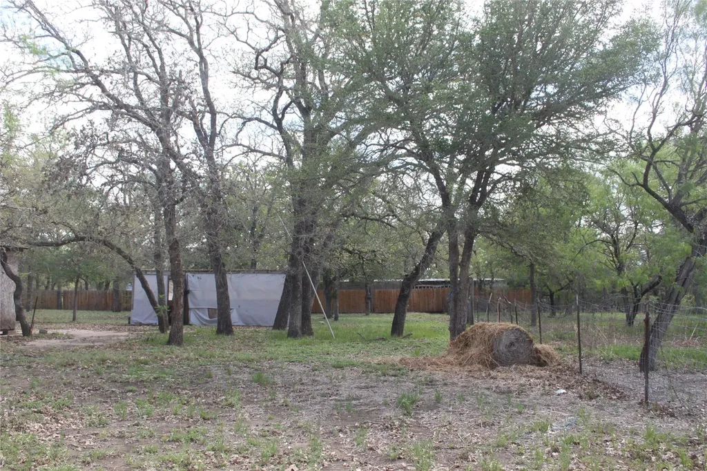 936 Fm 1185 Lockhart TX 78644