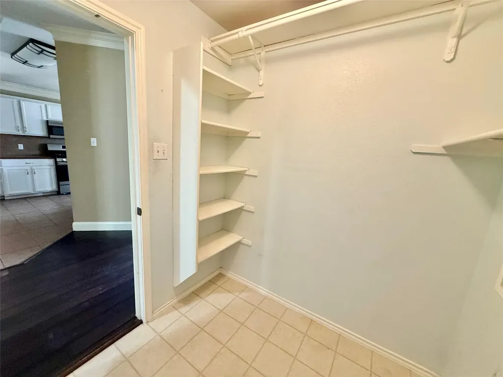 12820 Waynespur Lane Elgin TX 78621