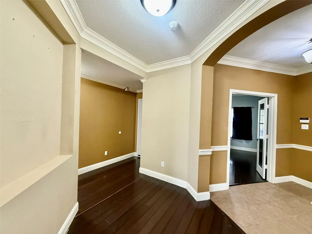 12820 Waynespur Lane Elgin TX 78621