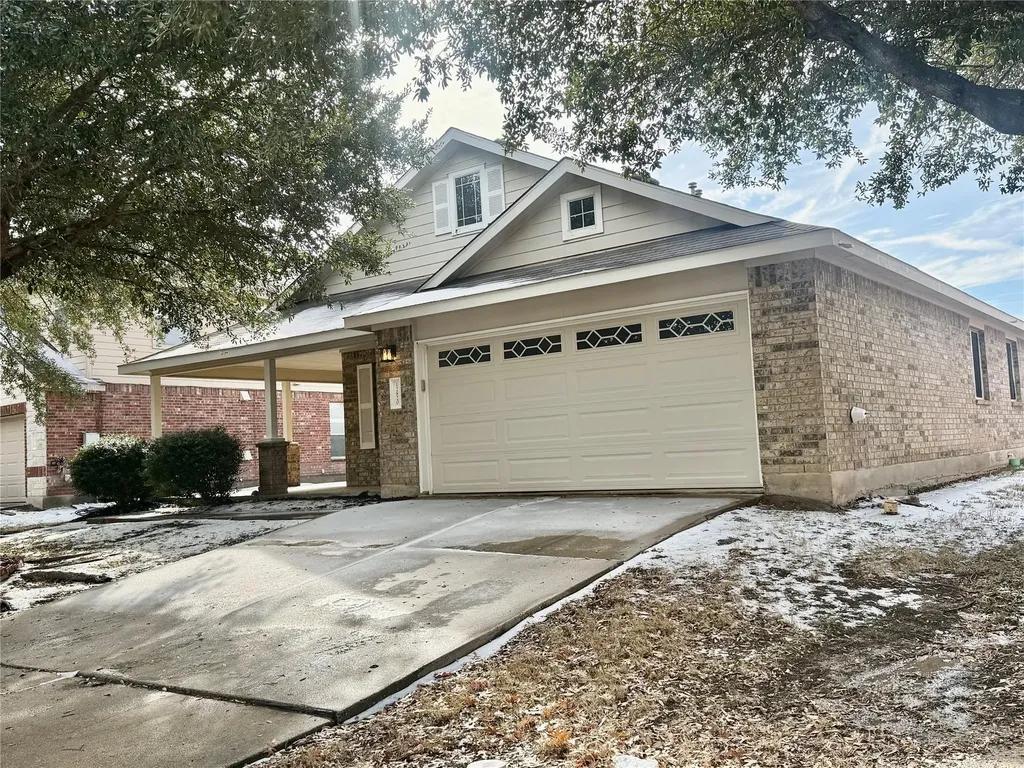 12820 Waynespur Lane Elgin TX 78621
