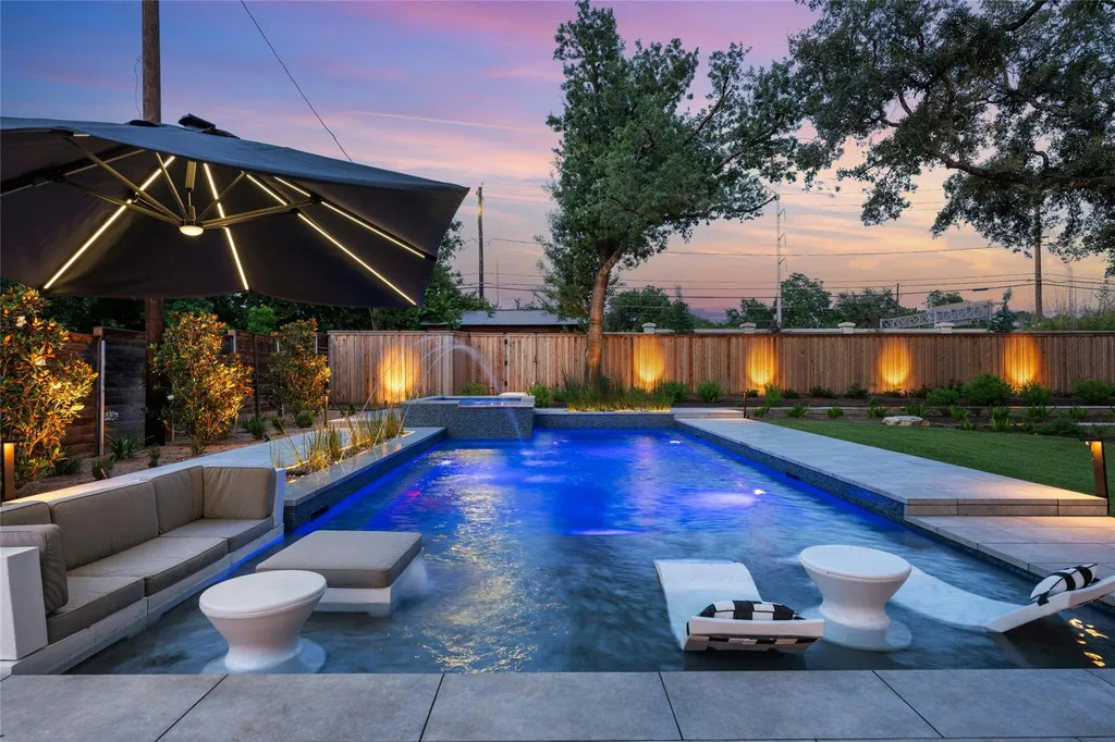 4703 Highland Terrace Austin TX 78731
