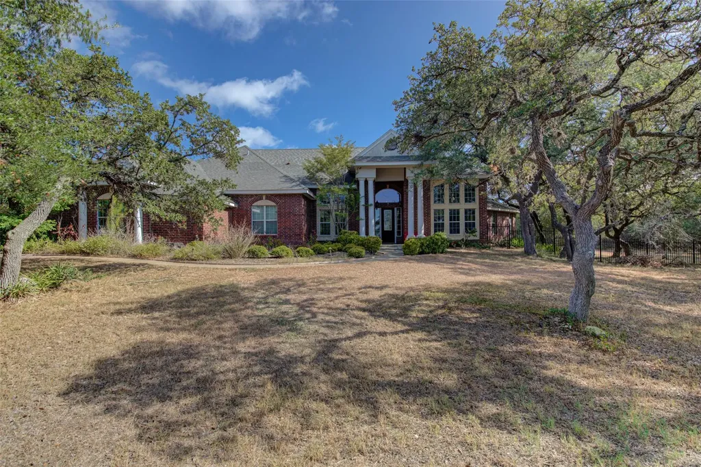 465 Hannah Drive Dripping Springs TX 78620