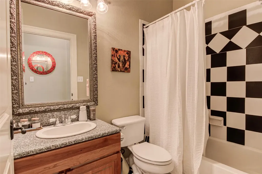 465 Hannah Drive Dripping Springs TX 78620