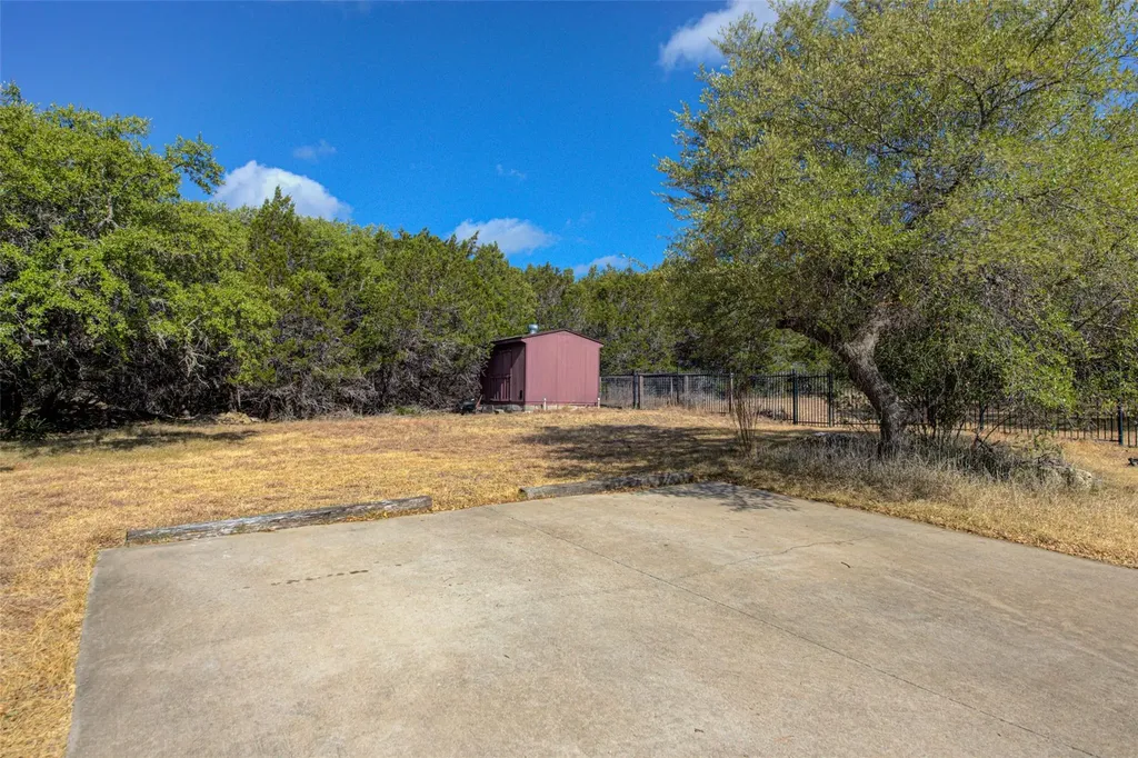 465 Hannah Drive Dripping Springs TX 78620