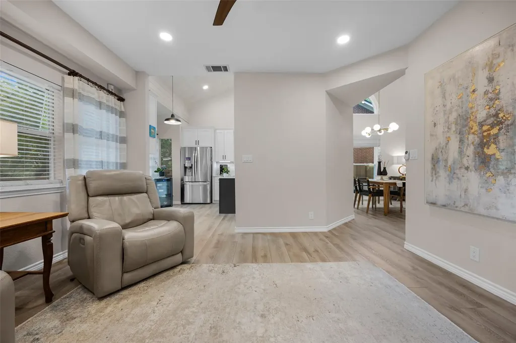1211 Cardinal Lane Round Rock TX 78681