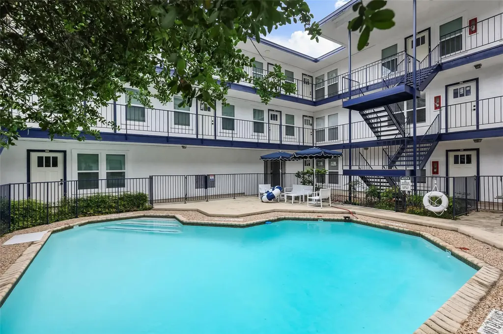 923 E 41st Street Austin TX 78751