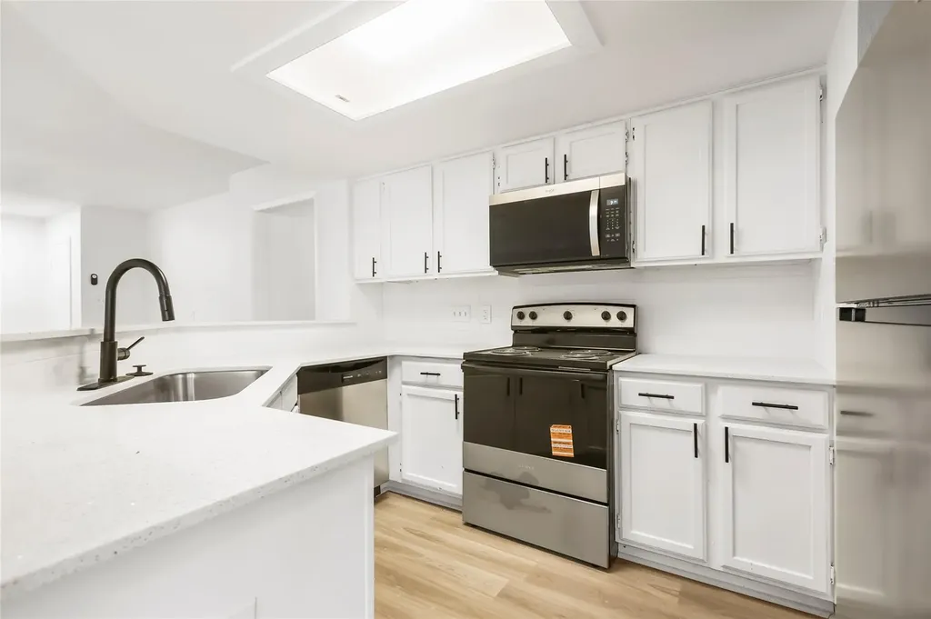 923 E 41st Street Austin TX 78751