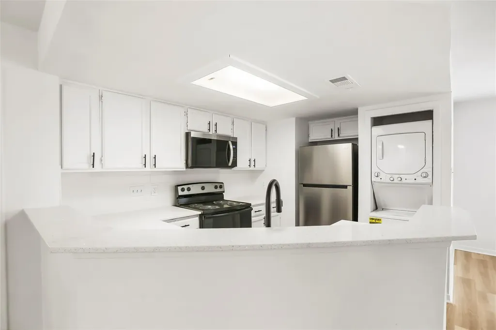 923 E 41st Street Austin TX 78751