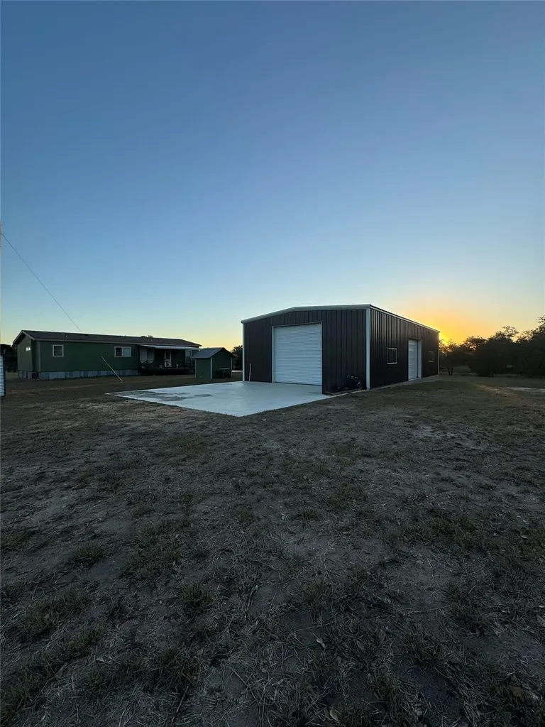 2636 E Fm 532 Schulenburg TX 78956