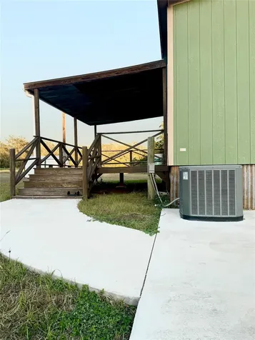 2636 E Fm 532 Schulenburg TX 78956