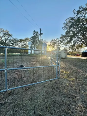 2636 E Fm 532 Schulenburg TX 78956