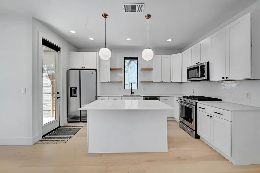 1140 Webberville Road Austin TX 78721