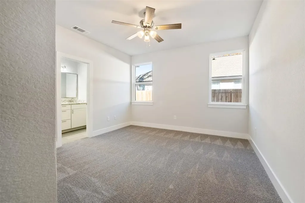 107 Wilkes Street Smithville TX 78957