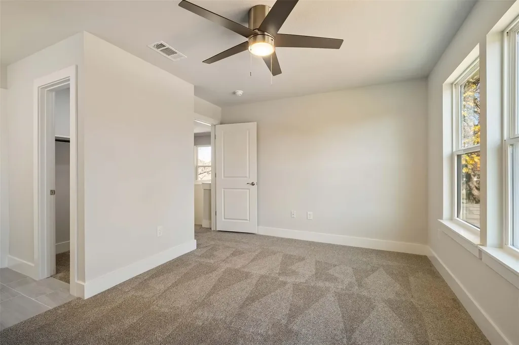107 Wilkes Street Smithville TX 78957