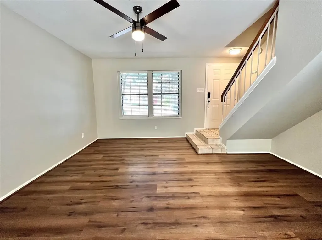 11901 Swearingen Drive Austin TX 78758