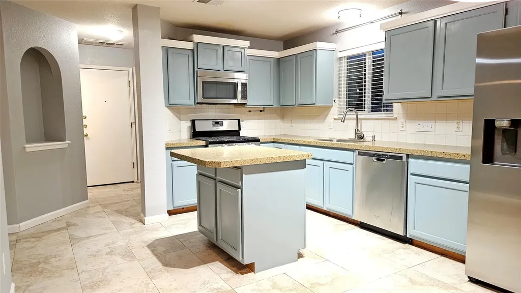 17237 Tobermory Drive Pflugerville TX 78660