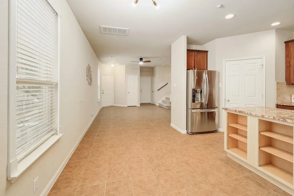 1310 Parmer Lane Austin TX 78727