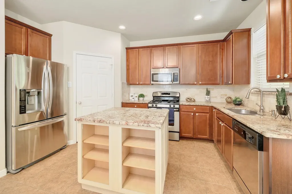 1310 Parmer Lane Austin TX 78727