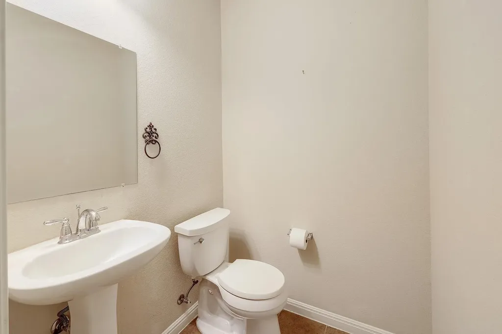 1310 Parmer Lane Austin TX 78727
