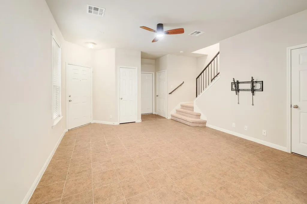 1310 Parmer Lane Austin TX 78727