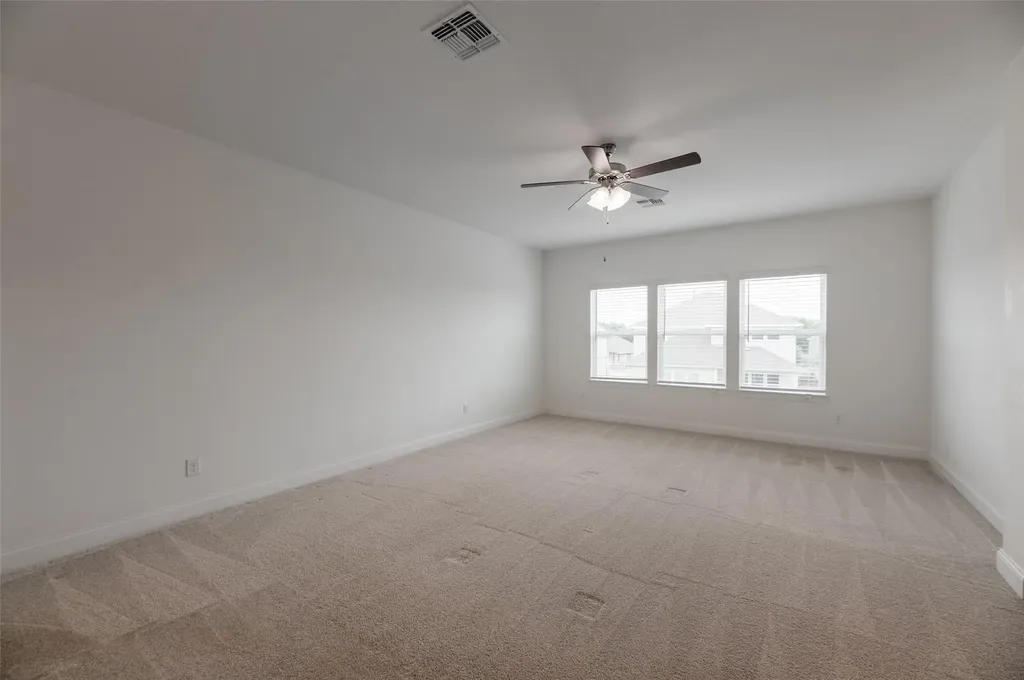 5700 Fresno Avenue Pflugerville TX 78660