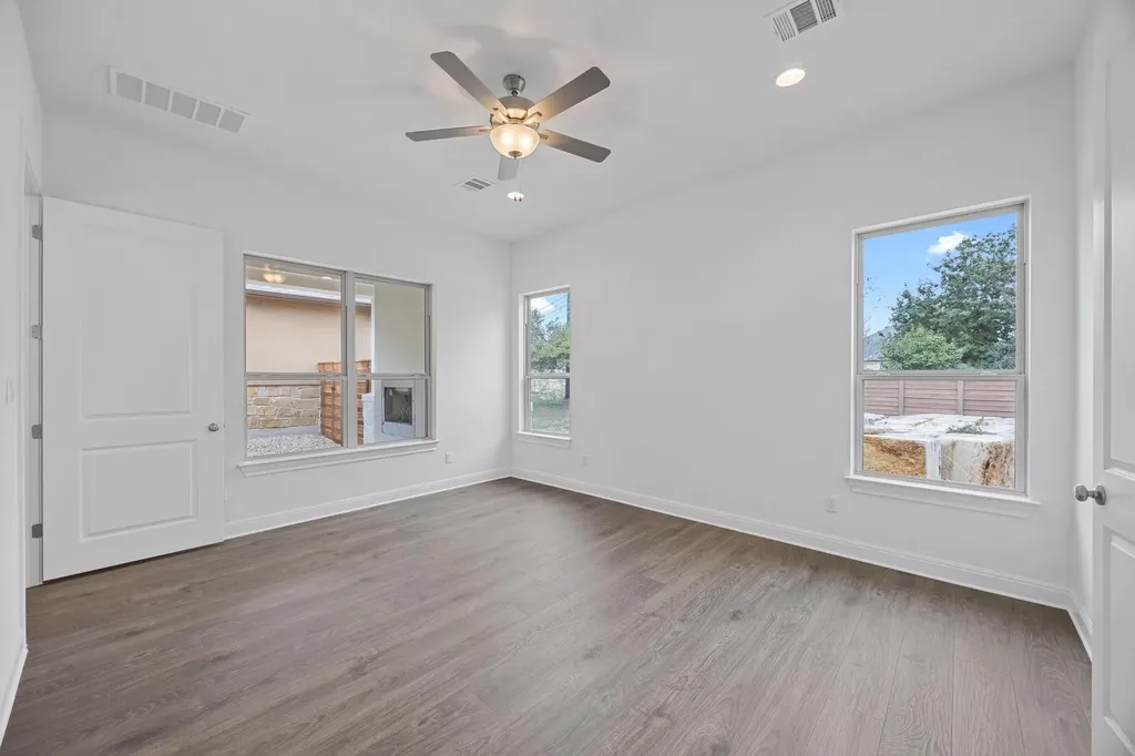 201 Skyflower Drive Georgetown TX 78628