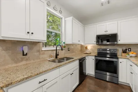152 Keawakapu Drive Bastrop TX 78602