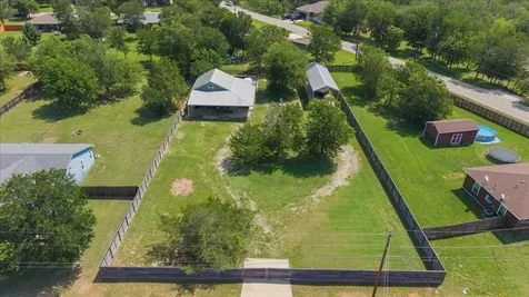 152 Keawakapu Drive Bastrop TX 78602