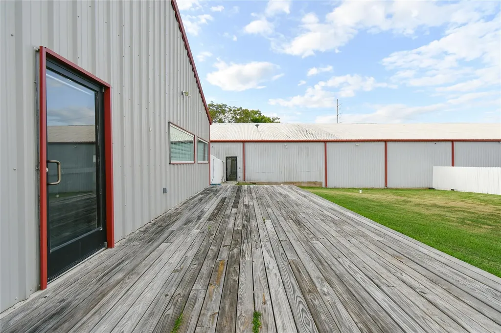 1201 Kessler Avenue Schulenburg TX 78956