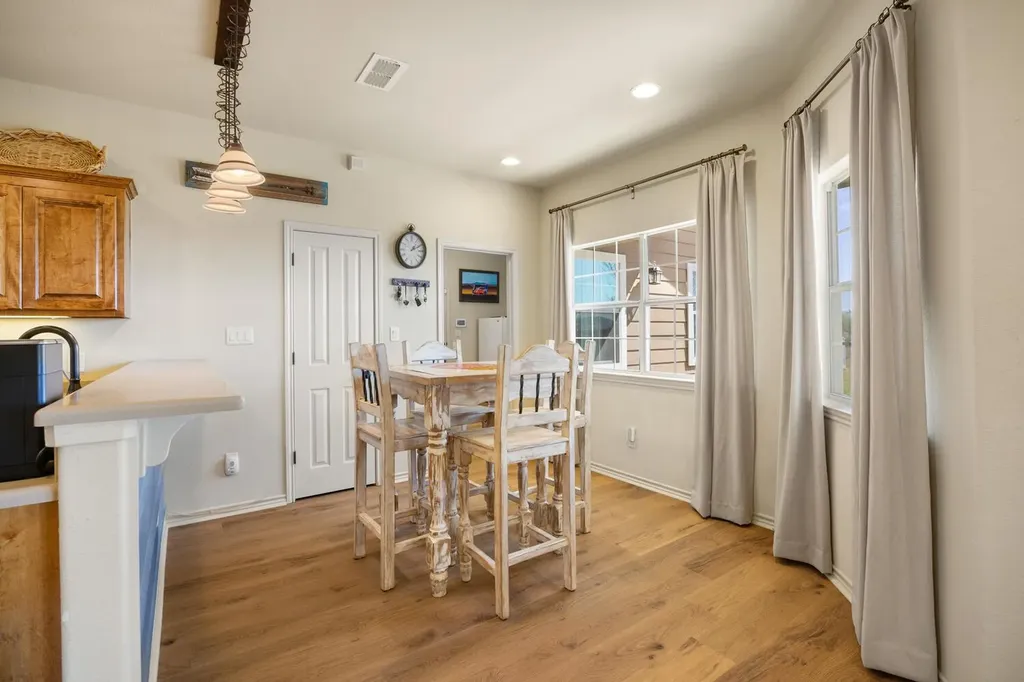 192 Indian Oaks Pass Blanco TX 78606