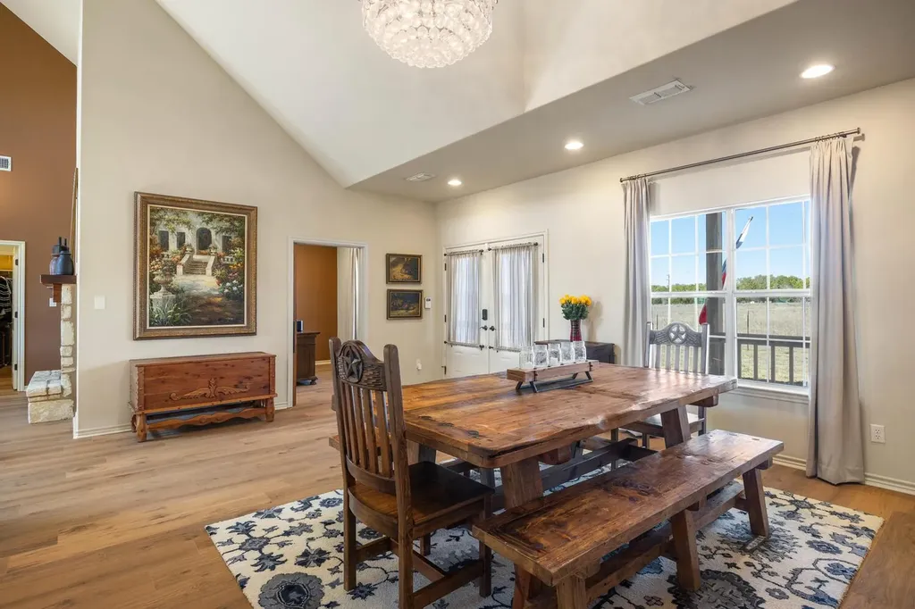 192 Indian Oaks Pass Blanco TX 78606