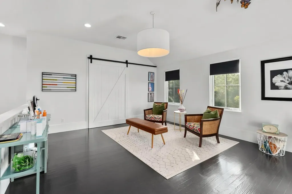 12800 Old Baldy Trail Austin TX 78737