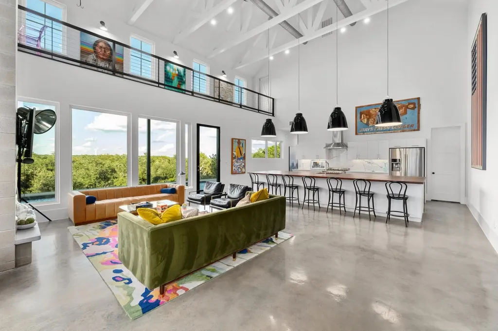 12800 Old Baldy Trail Austin TX 78737