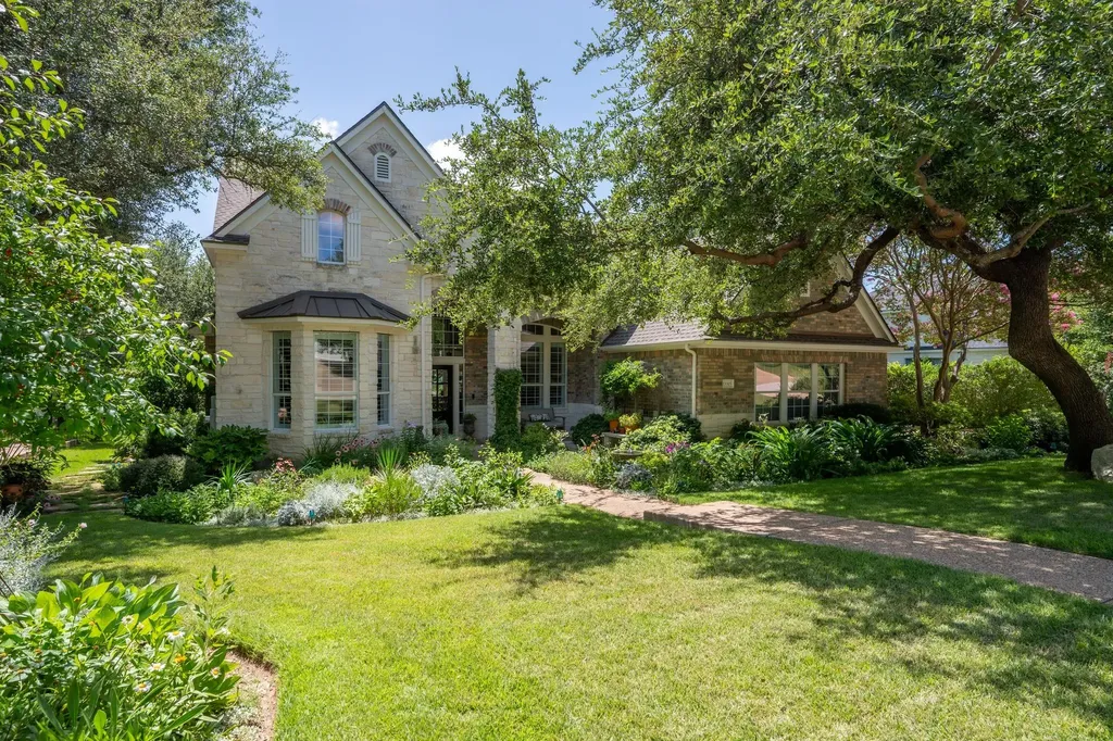 13315 Country Lake Drive Austin TX 78732