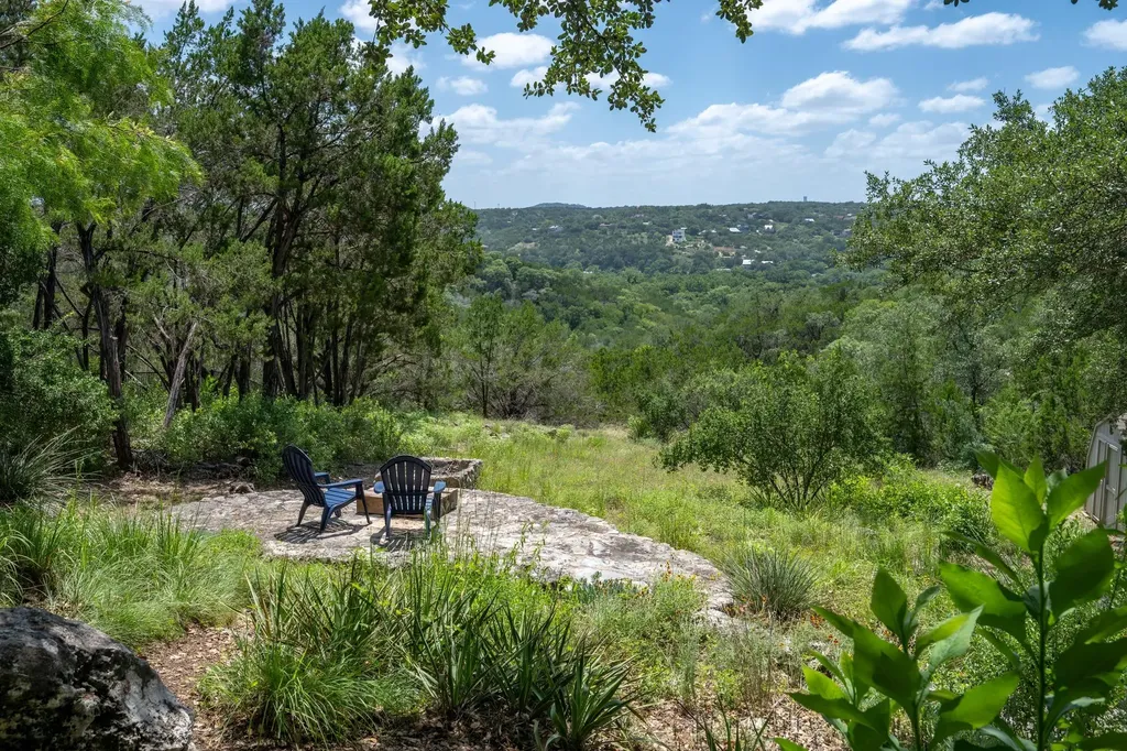 13315 Country Lake Drive Austin TX 78732