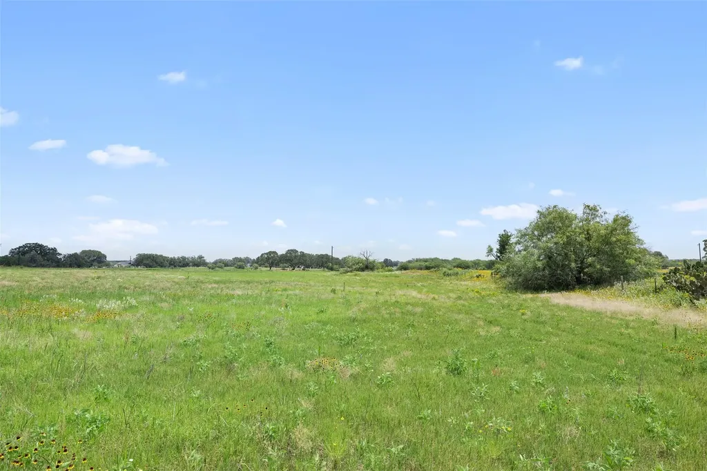 Lot 10 County Road 342 La Vernia TX 78121
