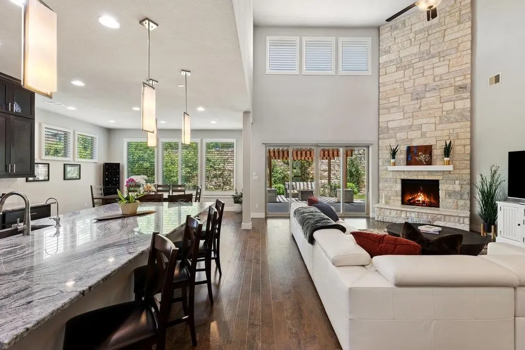 2307 Cades Spirit Bend Austin TX 78738
