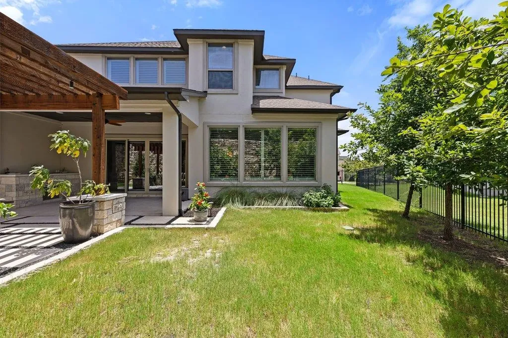 2307 Cades Spirit Bend Austin TX 78738