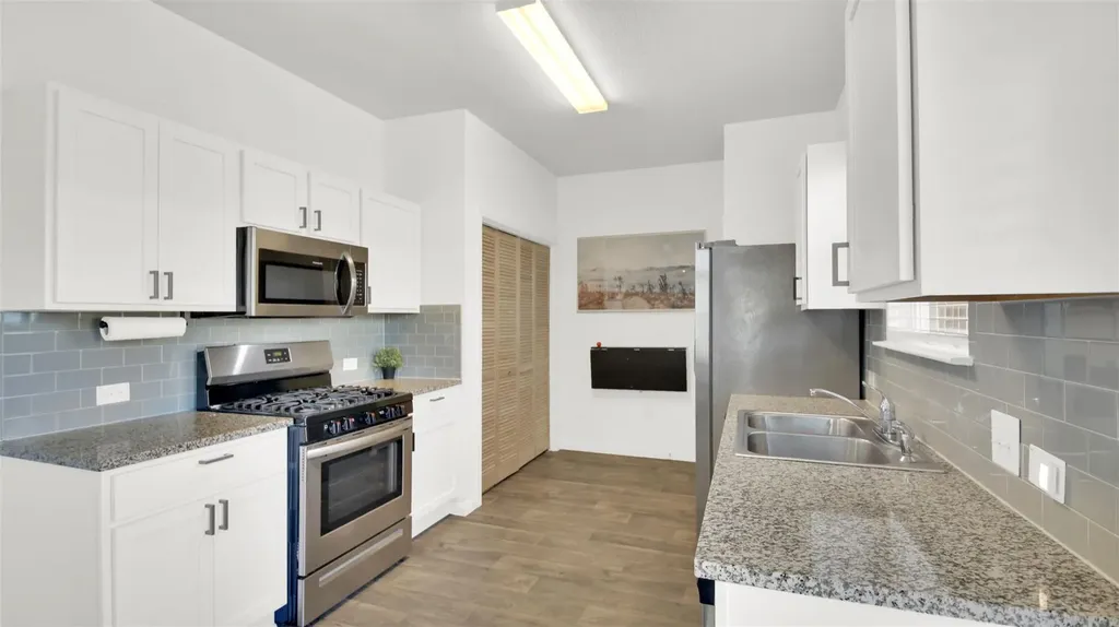 2208 Arborside Drive Austin TX 78754