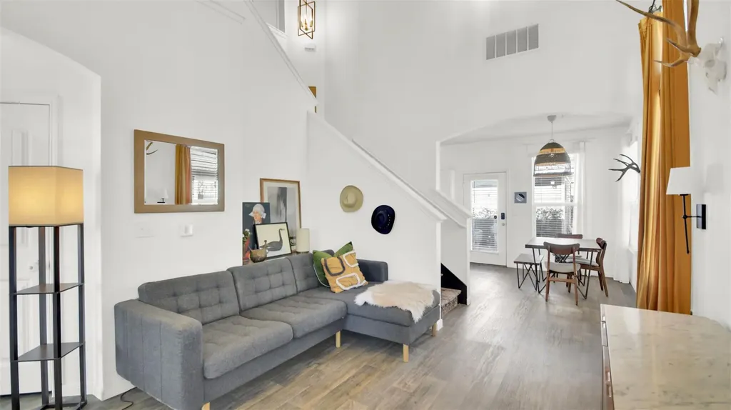 2208 Arborside Drive Austin TX 78754