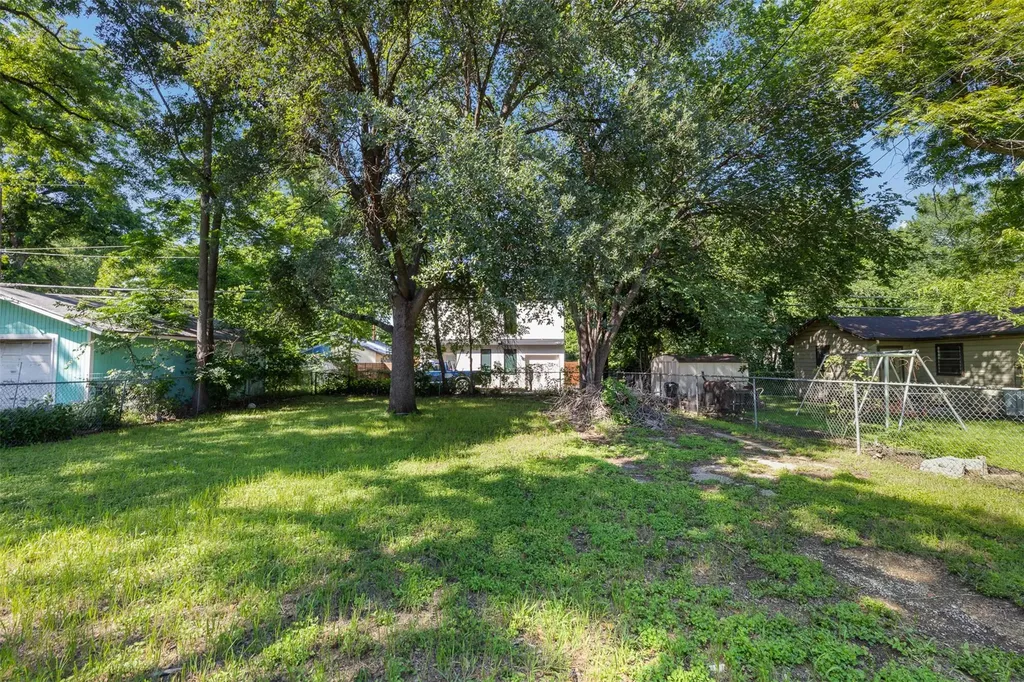 1800 Haskell Street Austin TX 78702