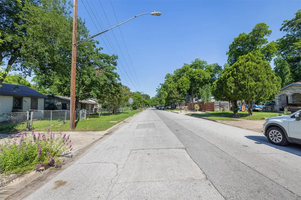 1800 Haskell Street Austin TX 78702