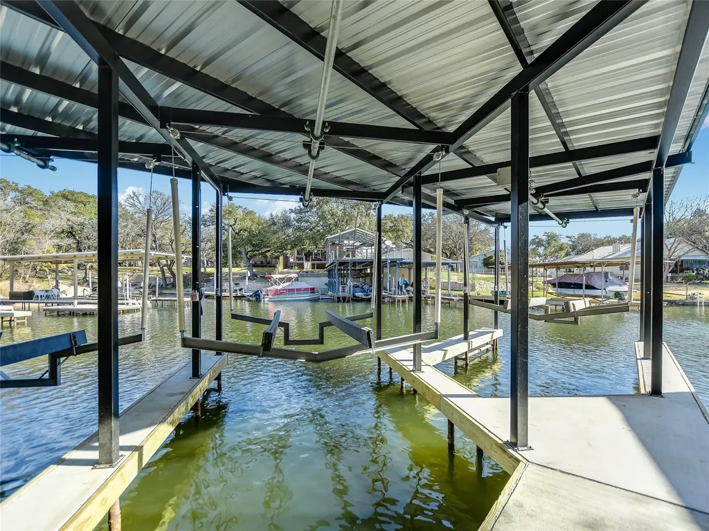 2411 Cherry Lane Kingsland TX 78639